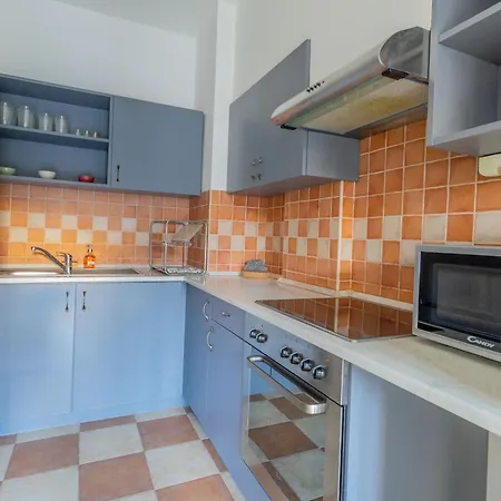 公寓 Peaceful Garden In Hollo Street *